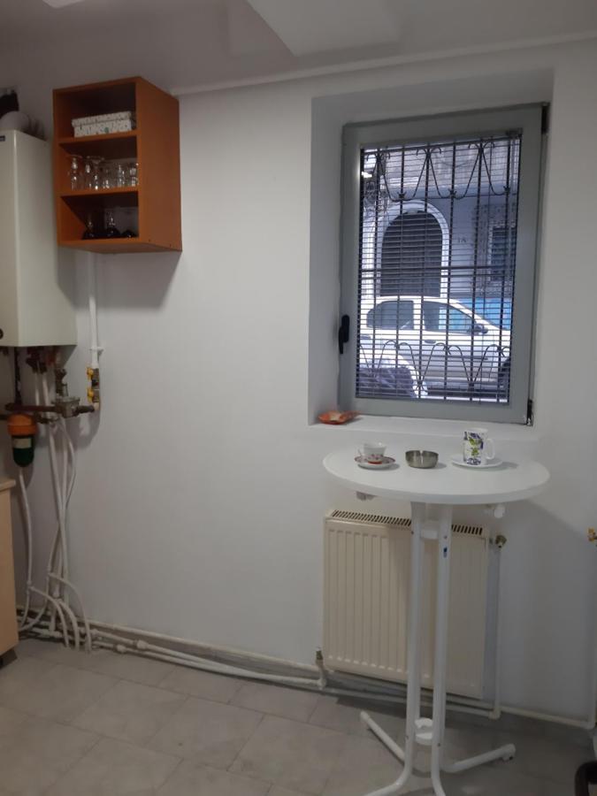 Carol 51 Hostel