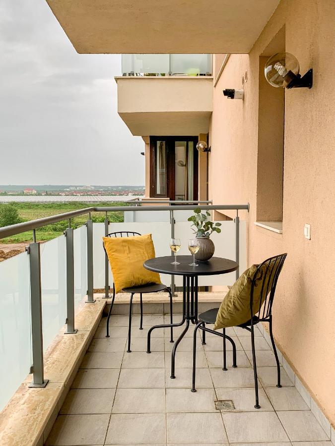 Apartment The Comfy Spot - 1 Br-apartment & Parking Included In North Business Area