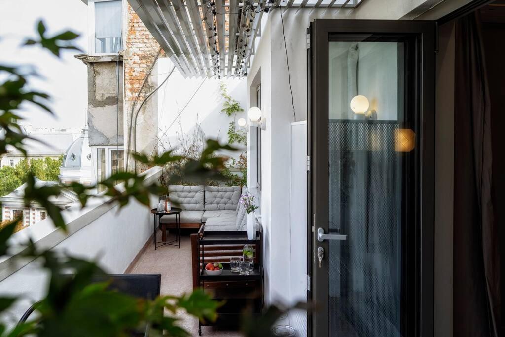 Apartamento Luxurious Huge Flat With Large Terrace Bucareste