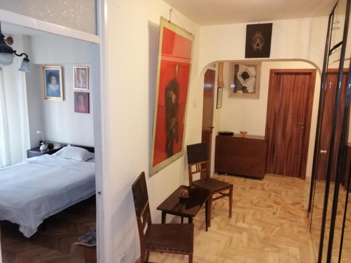 Apartament In The Historical Center