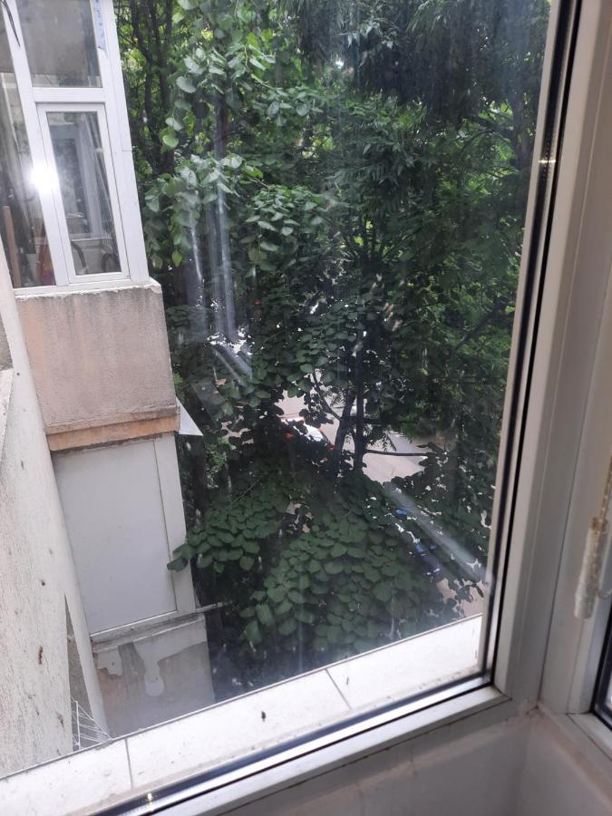 Apartamento Apt 2 Non Party And Free Wifii *