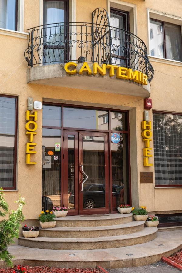 Cantemir 3*
