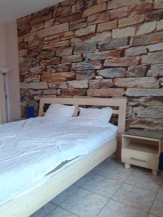Old Town New Spacious Apartamento