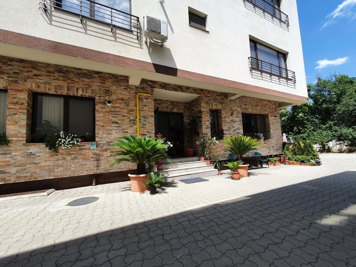 Petre Popovat 79 Apartment