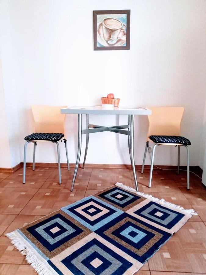 Unirea Cozy Studio Apartment Bucharest