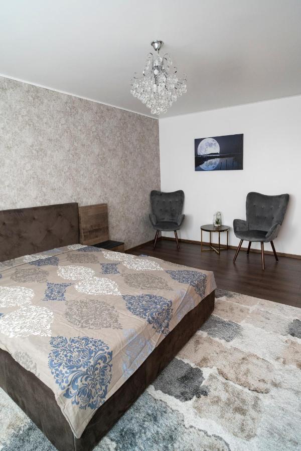 Garsoniera Lux Drumul Taberei Apartment
