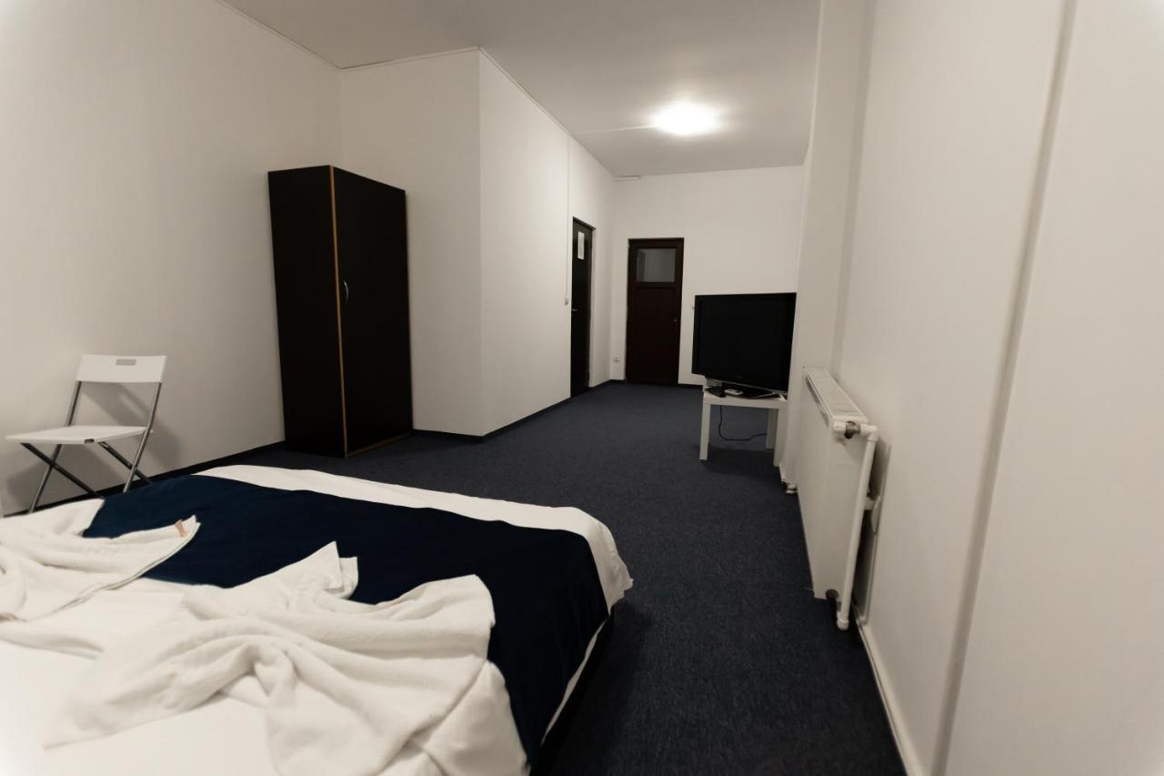 Hotel Blue