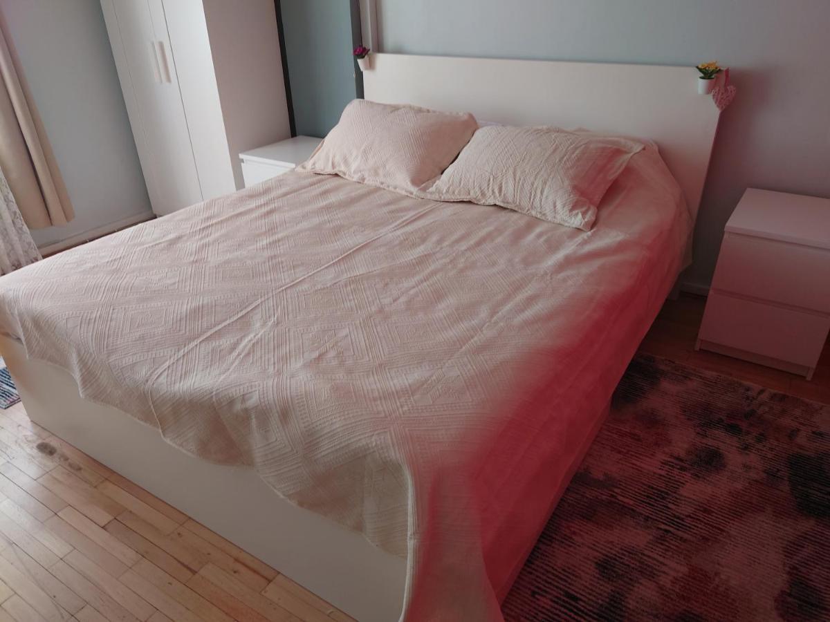 Andreea's Apartments-old Town Apartment *