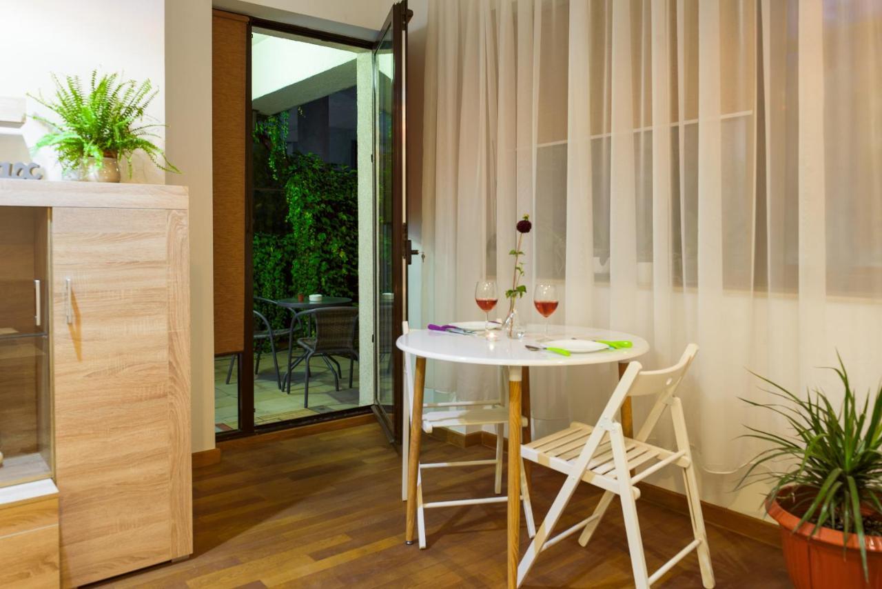 Apartament-Complex VIVANDO-locație ideală pentru cupluri, familii,tineri și studenți Apartament *