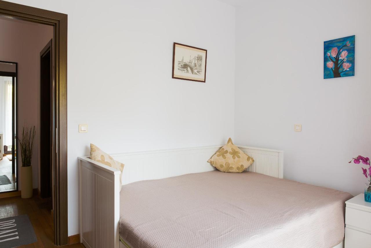 Apartament-Complex VIVANDO-locație ideală pentru cupluri, familii,tineri și studenți Apartament *