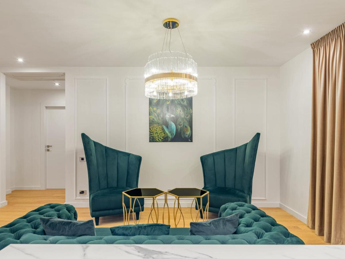 Aviatiei Tower, Luxury Apartment, Brand New, Underground Parking Apartament *