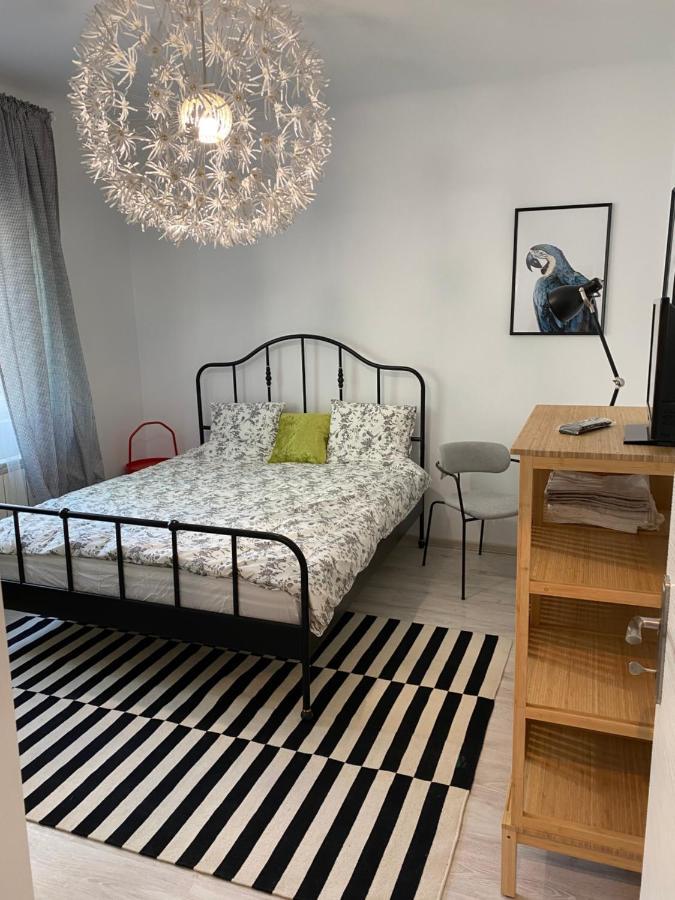Studio Clucerului 8 * Bucharest