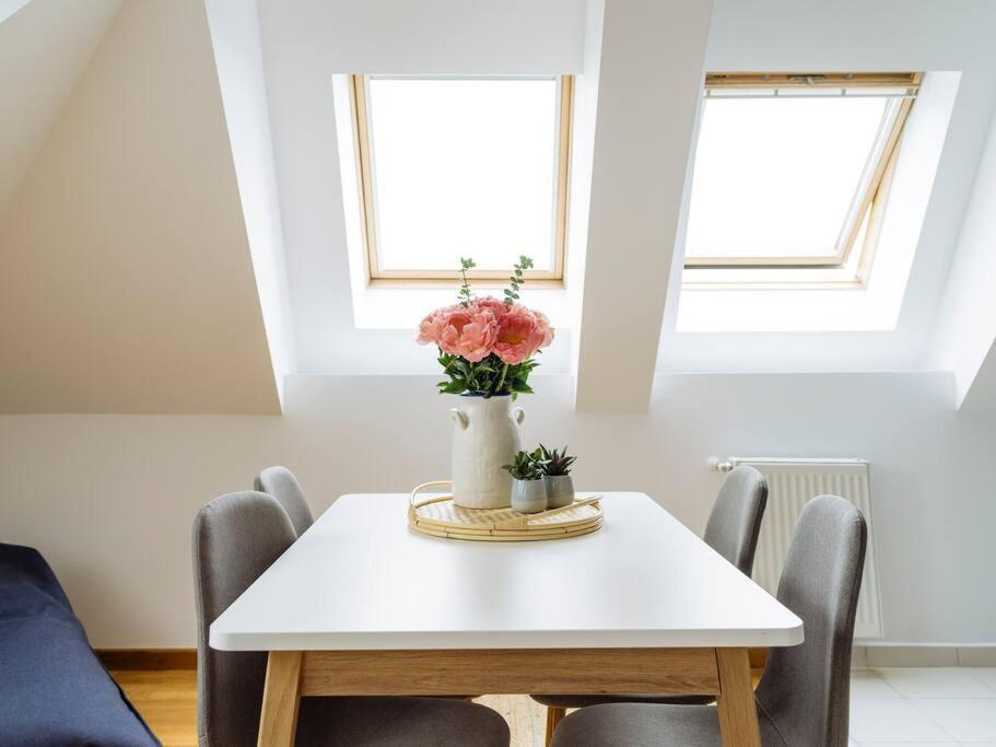 Vivando - Cosy Double Studio B + Parking