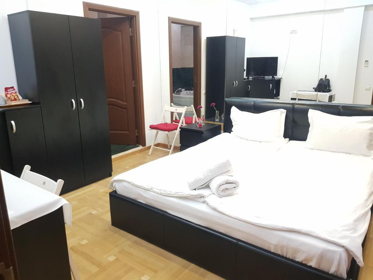 Apartment Mega Mall Monza National Arena