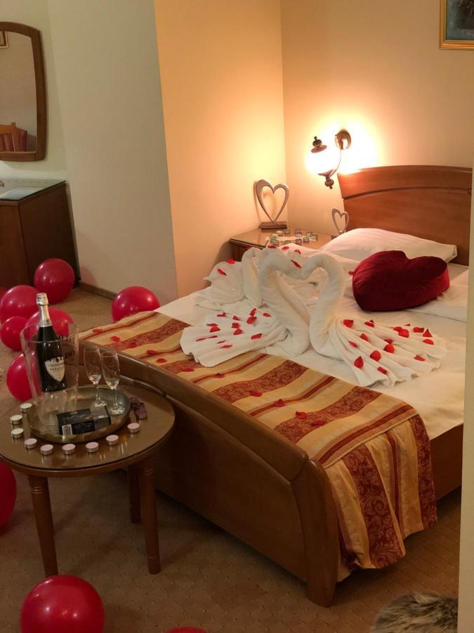 Hotel Horoscop