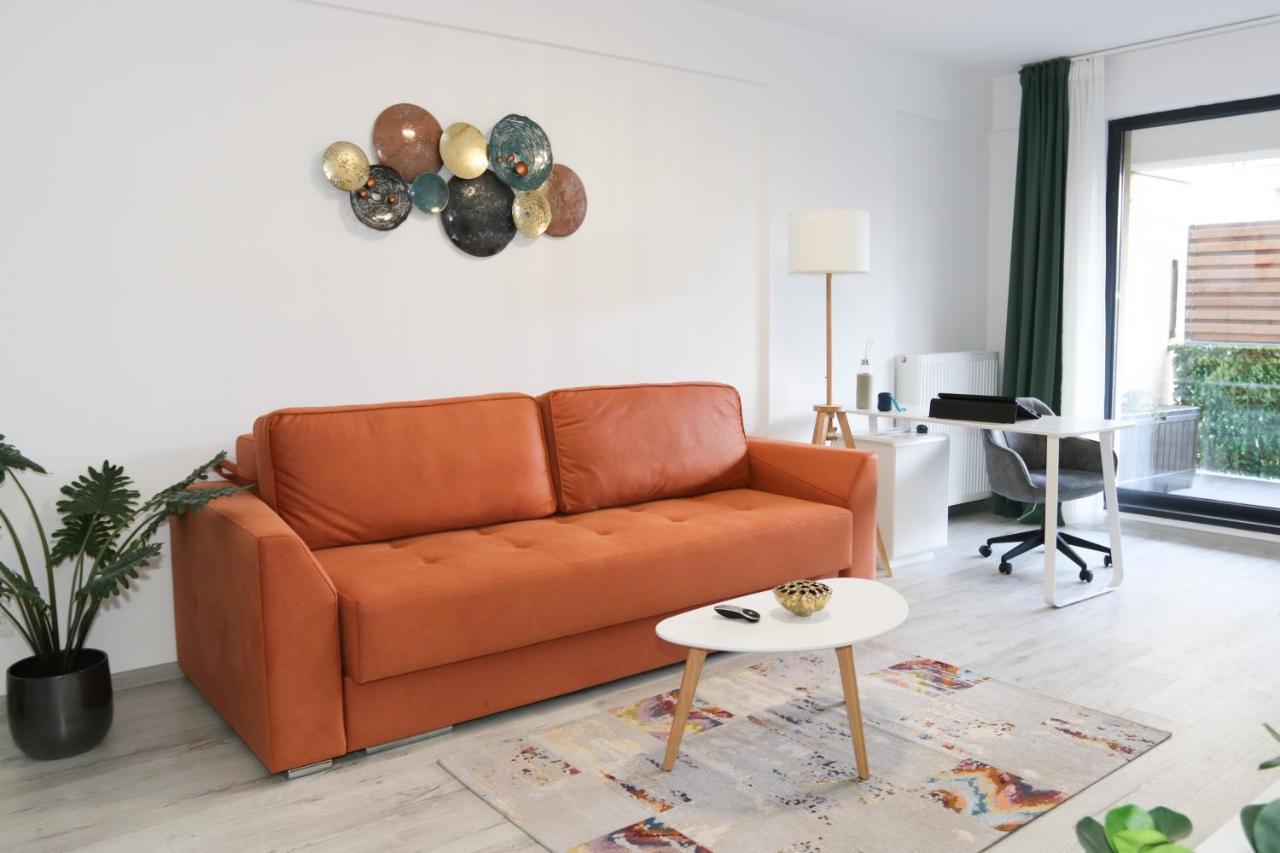 Lazo Two Room- Luxury Apartament