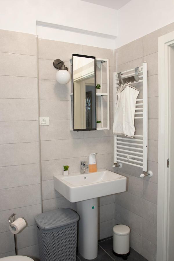 Apartament Lazo Two Room- Luxury Bucureşti