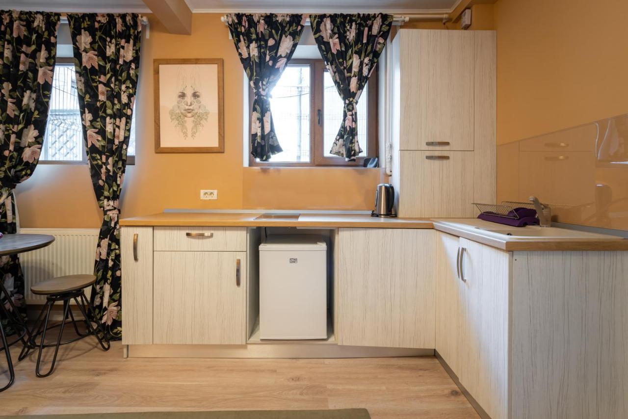 Studio British Londra - Dorobanti *