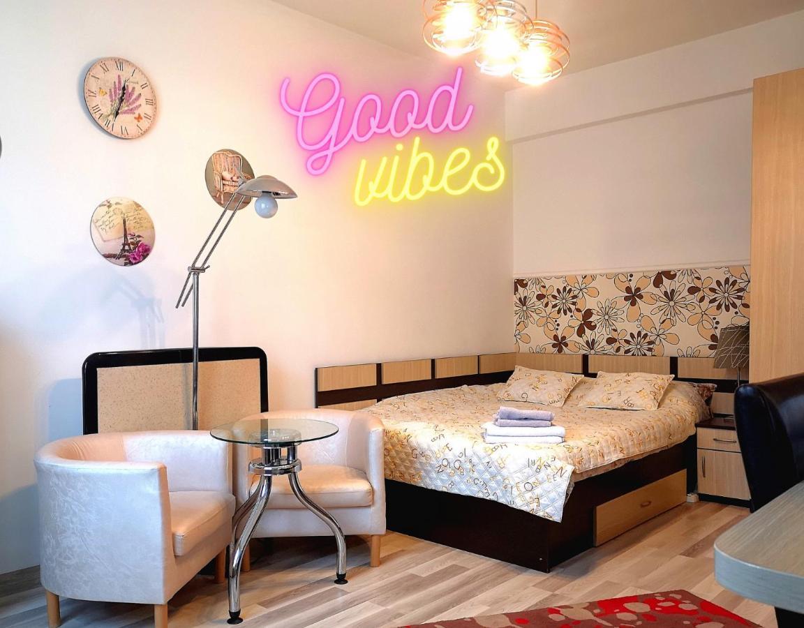 Good Vibes In Cismigiu Steps From Subway Self Check In * Bucureşti
