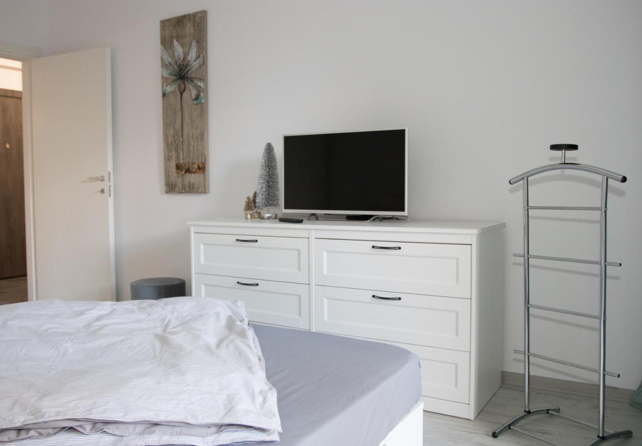 Lazo Two Room- Luxury Apartament