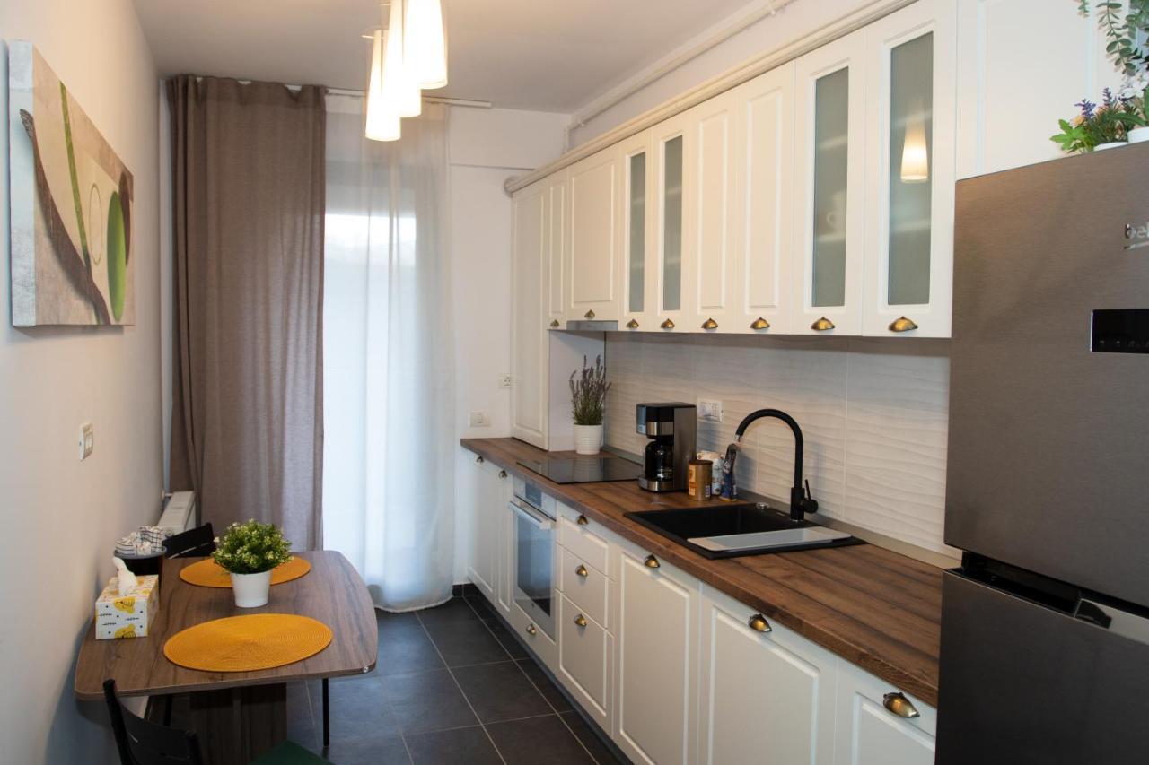 Lazo Two Room- Luxury Apartament Bucureşti