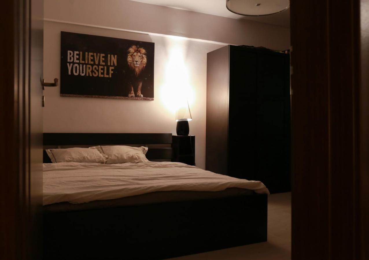 3 Rooms, Center, Balcony View, Sunset Boulevard Bucareste