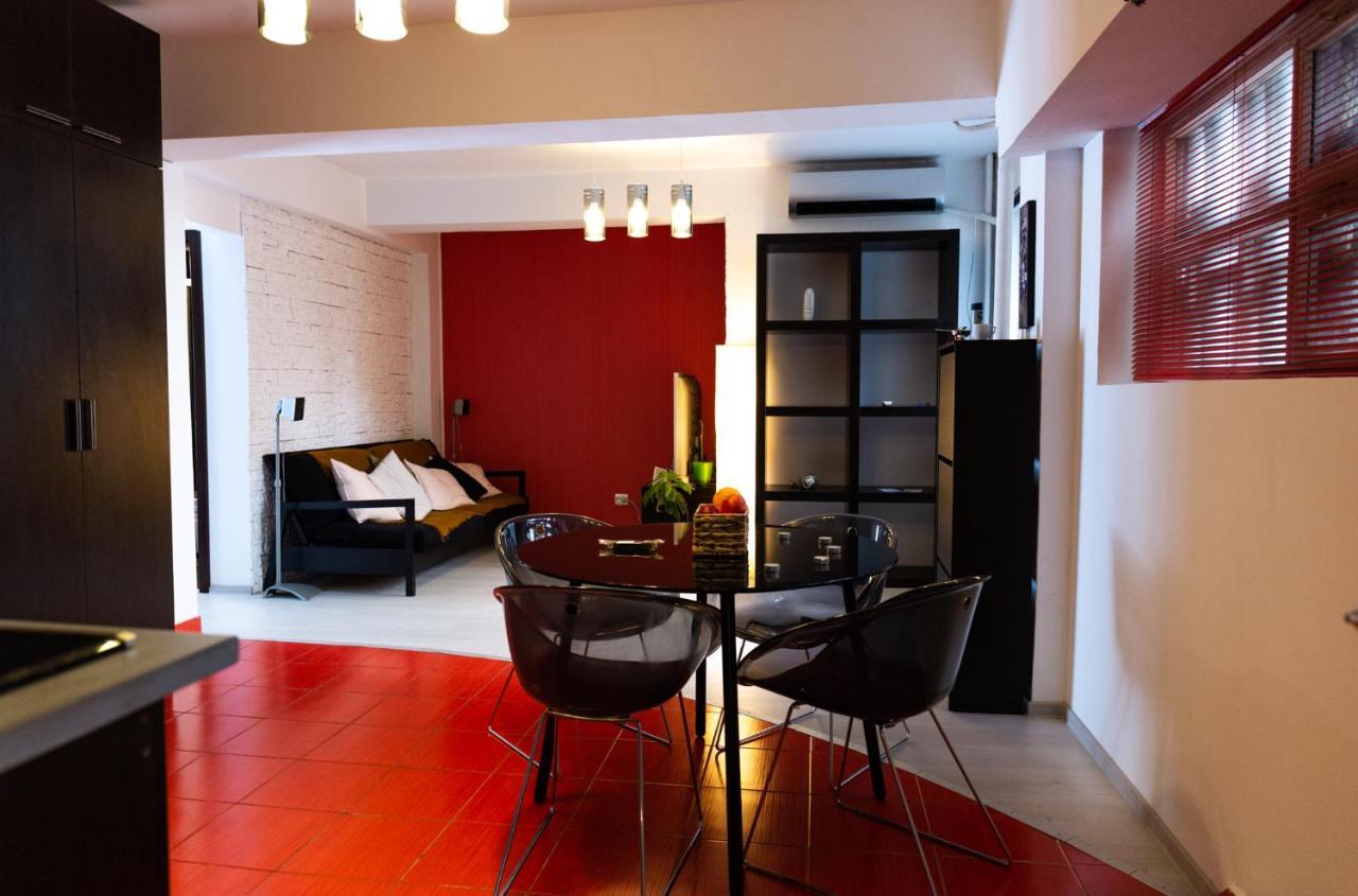 3 Rooms, Center, Balcony View, Sunset Boulevard Apartment *
