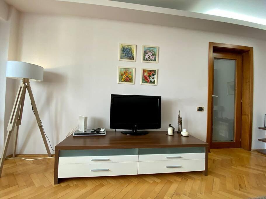 Cosy & Central In A Friendly Area