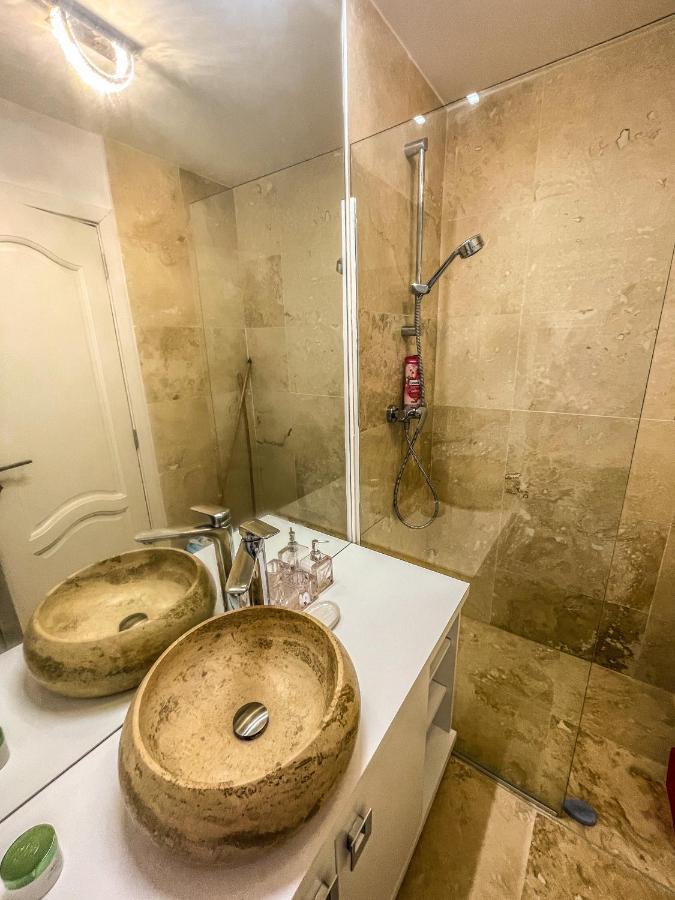 Apartament Cantemir 21 *