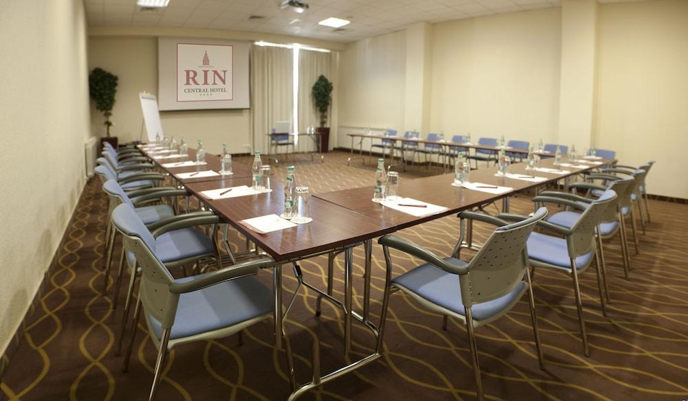 Rin 4* Bucureşti