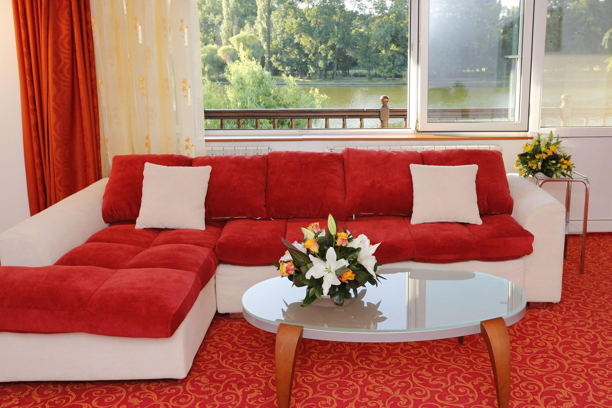 Herastrau Hotel Bucharest