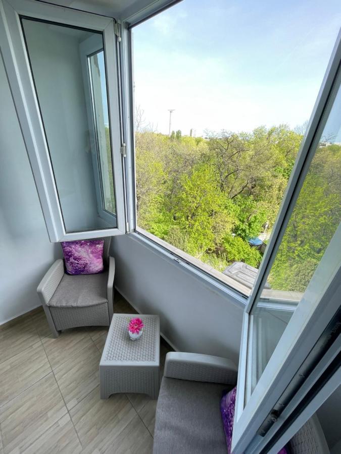 Apartamento Garsoniera-studio Oxygen-40mp Nou Direct In Plaminul Verde Al Parcului National ! Parcare Privata Doar Cu Rezervare In Limita Locurilor Disponibile ! Proprietate In Regim Hoteliep - Nu Are Bucatarie ! Bucareste