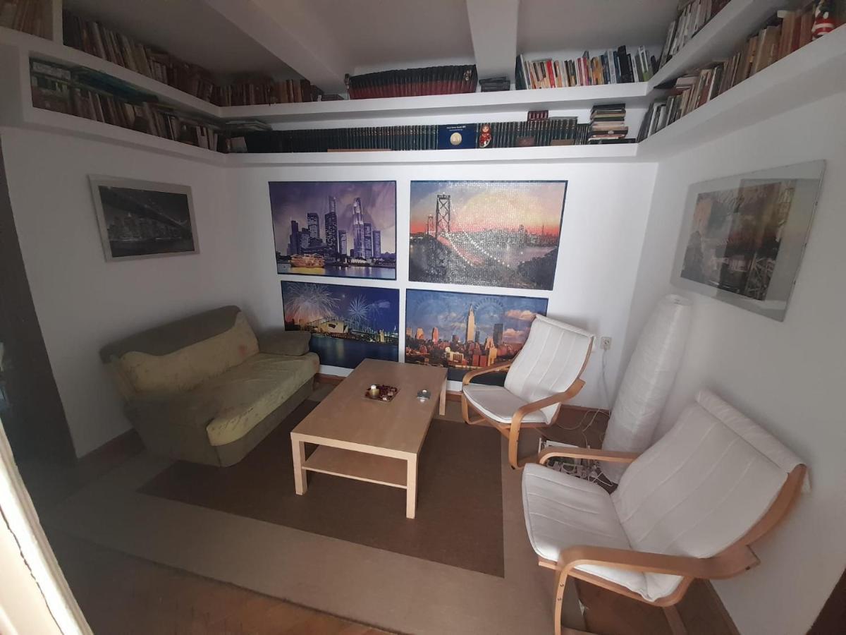 Old Apartment *