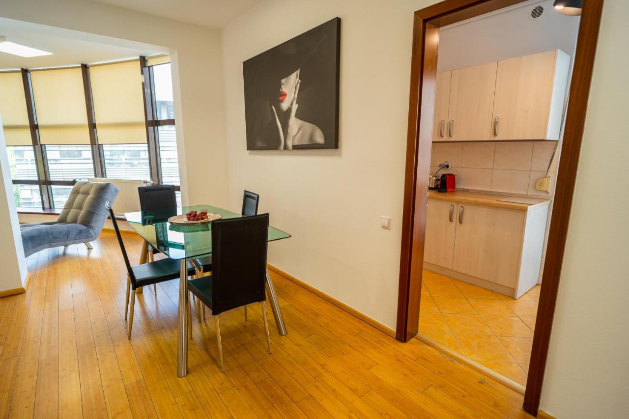 Sunny & Spacious Place With Breathtaking View Bucharest