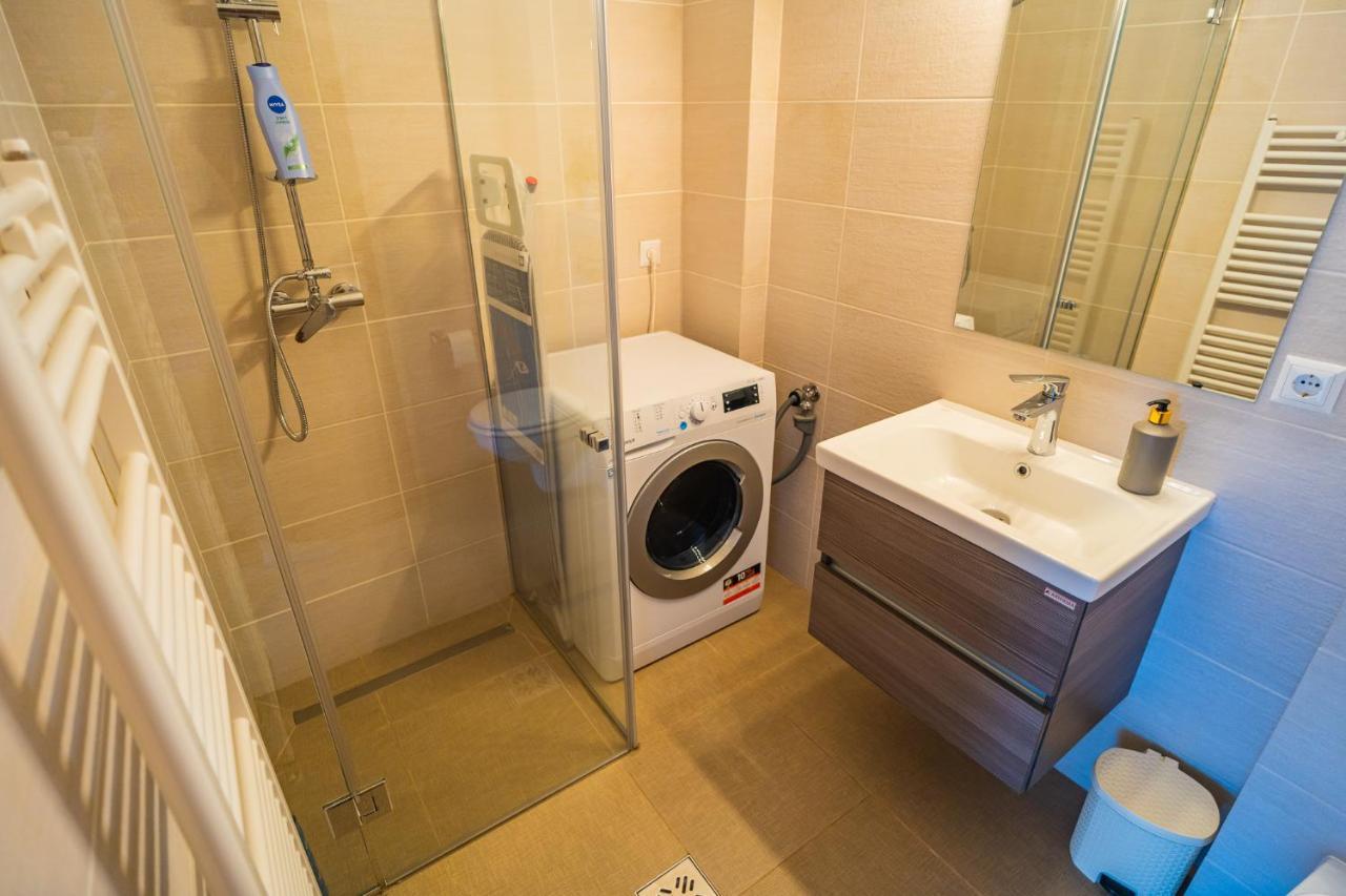 Sunny & Spacious Place With Breathtaking View * Bucharest