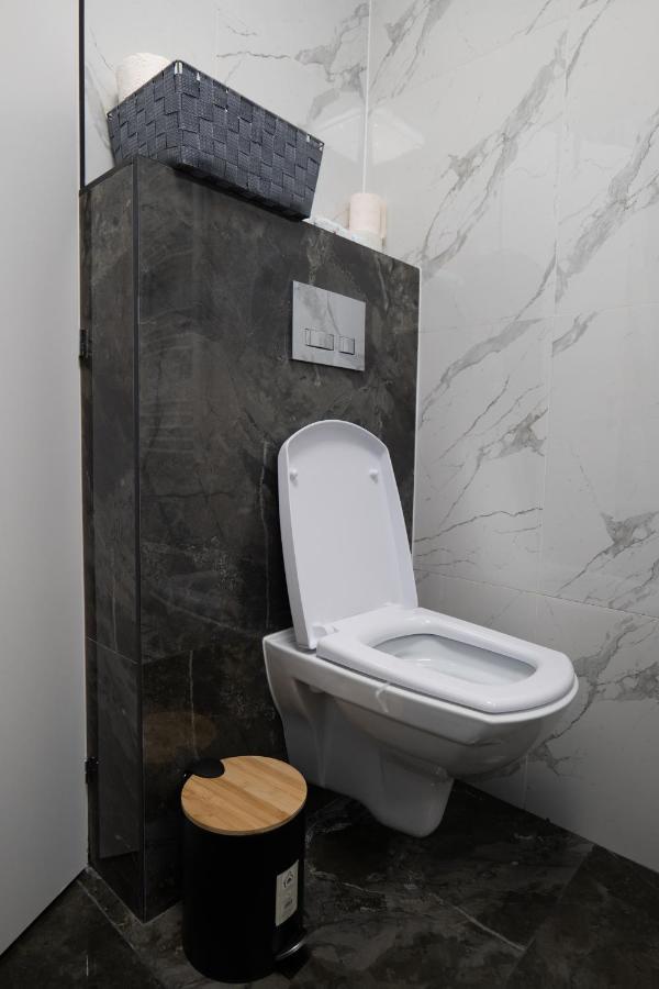 Garsoniera Lux Bd. Decebal * Bucureşti
