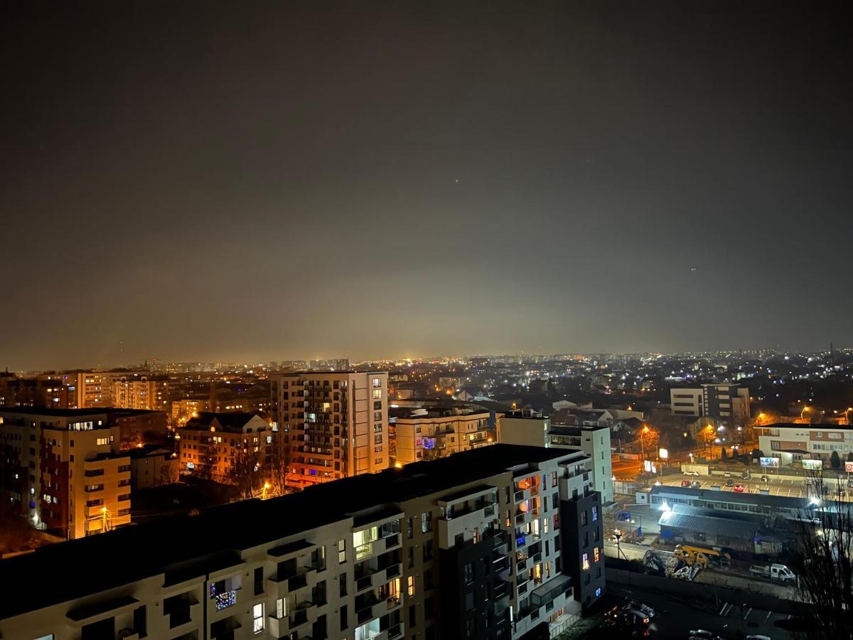Cozy 2-room Penthouse Lakeview W14 Apartment Bucharest