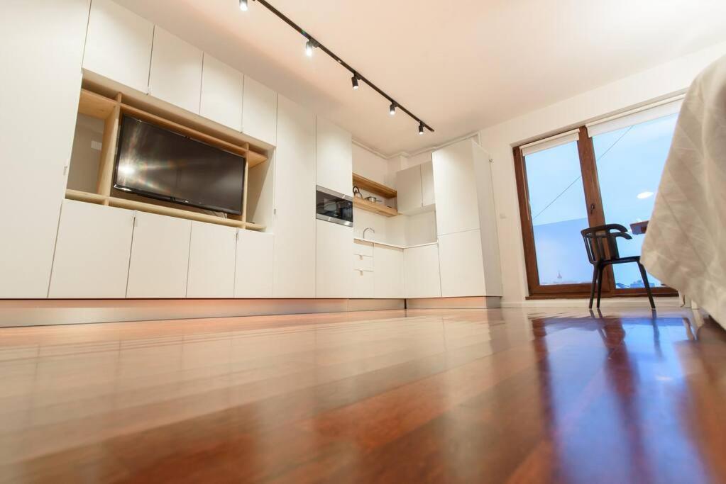 Apartment Bianco 19 - Universitate - Old Town *