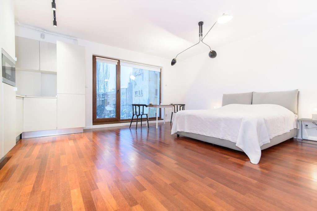 Bianco 19 - Universitate - Old Town Apartment Bucharest