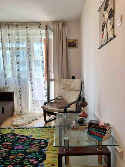Apartament Muncii Area Netflix Bucureşti