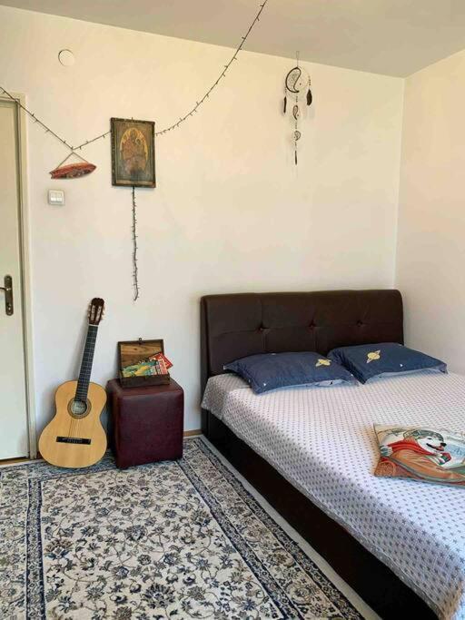 Apartament Muncii Area Netflix *