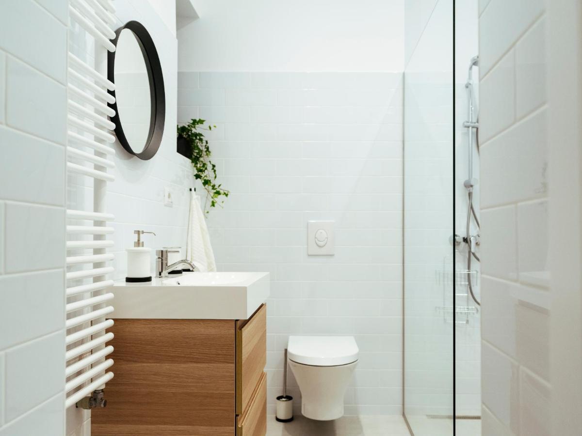 Bright 3br Flat - Location - View Balcony * Bucureşti