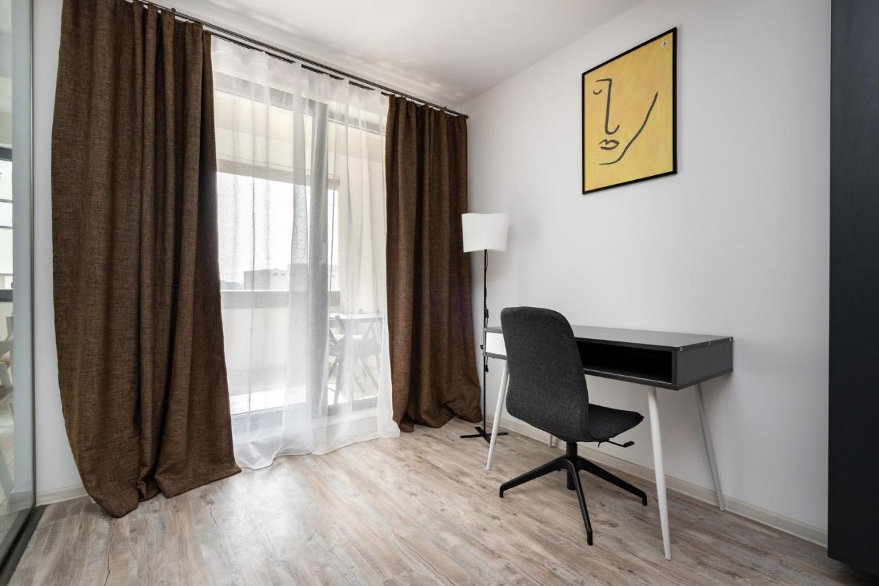 Apartment Kondo Studio I Roka Residence, Timpuri Noi