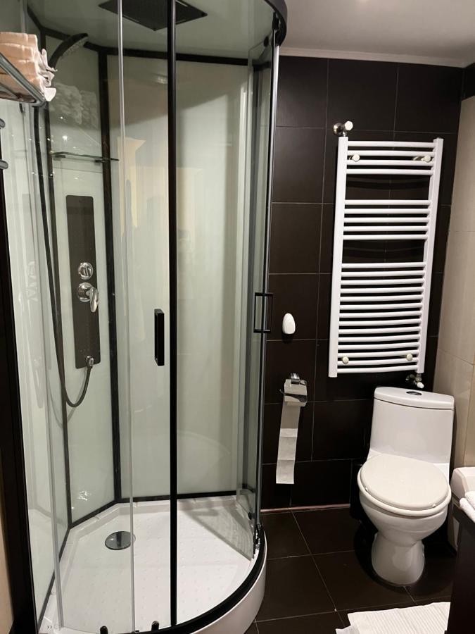 Apartment Large 2 Bedroom Soseaua Nordului Bucharest