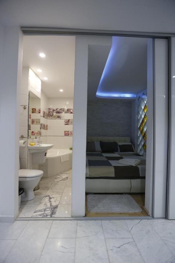 Trend Office - Studio Mihalache - Sector 1 Apartment Bucharest