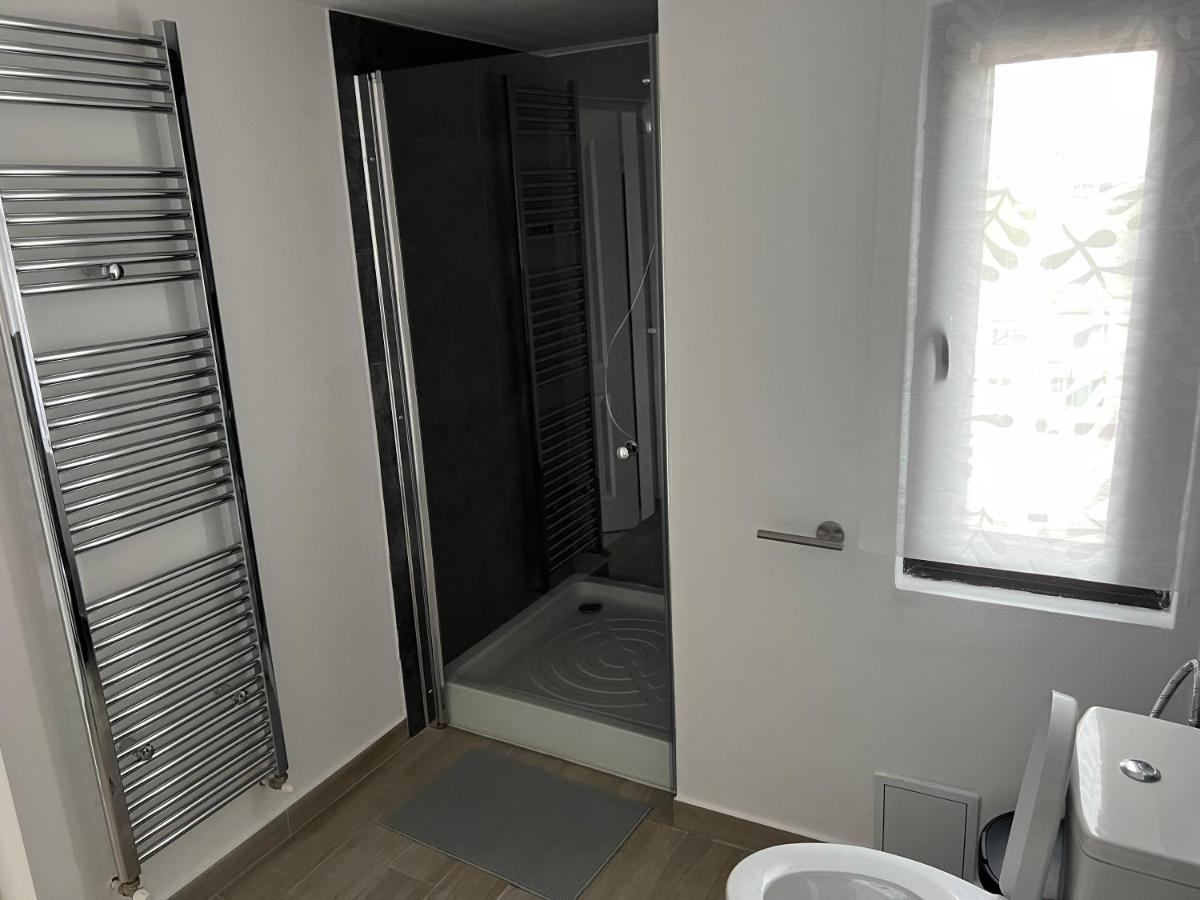 Azza Aparthotel Bucharest