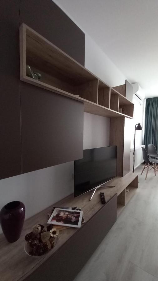 Lovely Sunrise Apartment