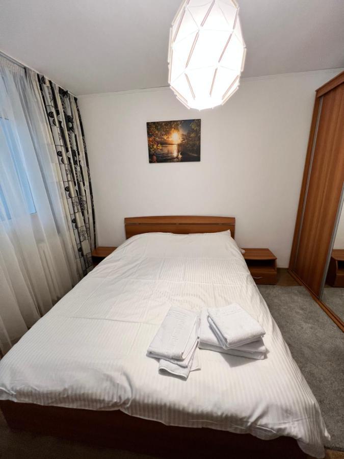 Apartament 3 Camere, Dotat Cu Toate Utilitățile Bucureşti