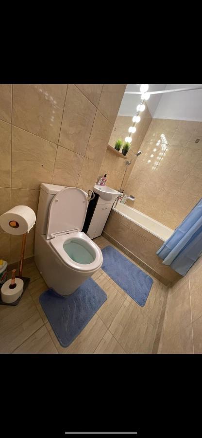 Garsoniera-studio Oxygen-40mp Nou Direct In Plaminul Verde Al Parcului National ! Parcare Privata Doar Cu Rezervare In Limita Locurilor Disponibile ! Proprietate In Regim Hoteliep - Nu Are Bucatarie ! Bucareste
