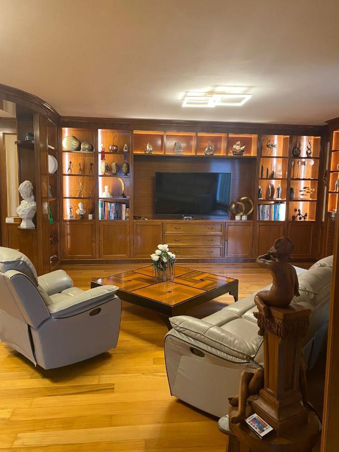 Nassif Estates Apartament